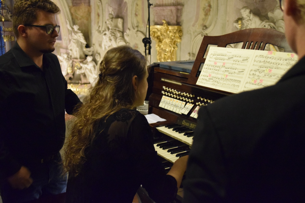Koncert organowy Julianny Petzuch i rozdanie statuetek św. Bartłomieja_4
