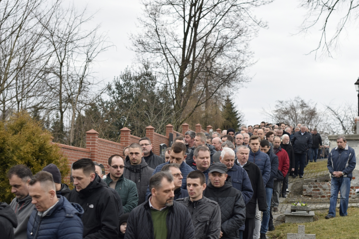 Wielkopiątkowa Procesja Mężczyzn 2018_37