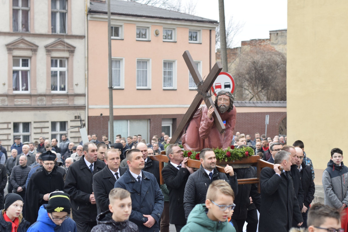 Wielkopiątkowa Procesja Mężczyzn 2018_40