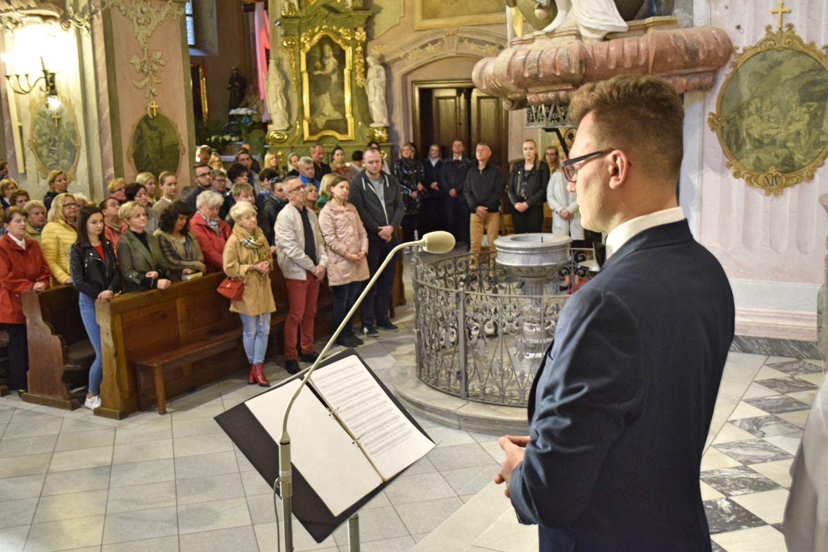 Liturgia Męki Pańskiej 2019_17