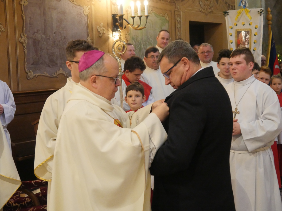 Nasz parafianin odznaczony krzyżem Pro eclesia et pontifice_67