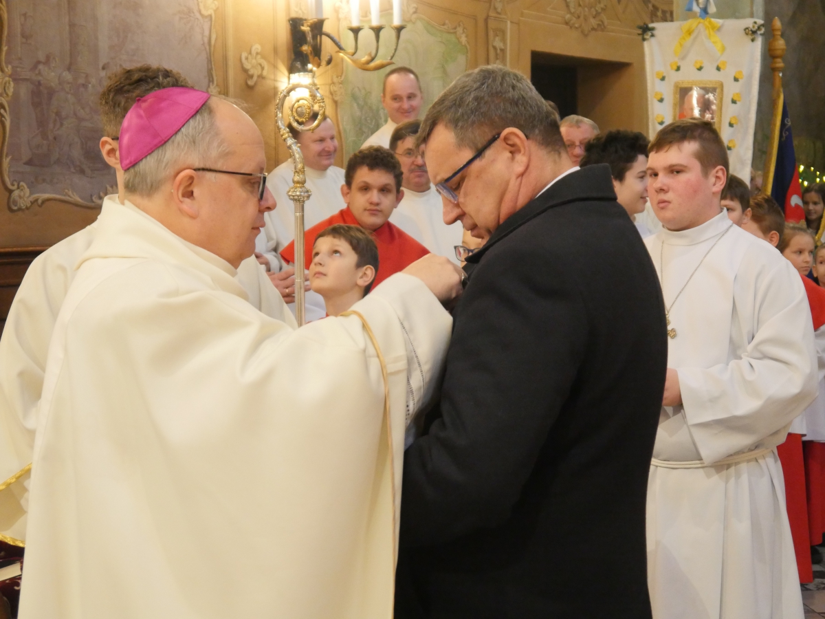 Nasz parafianin odznaczony krzyżem Pro eclesia et pontifice_68