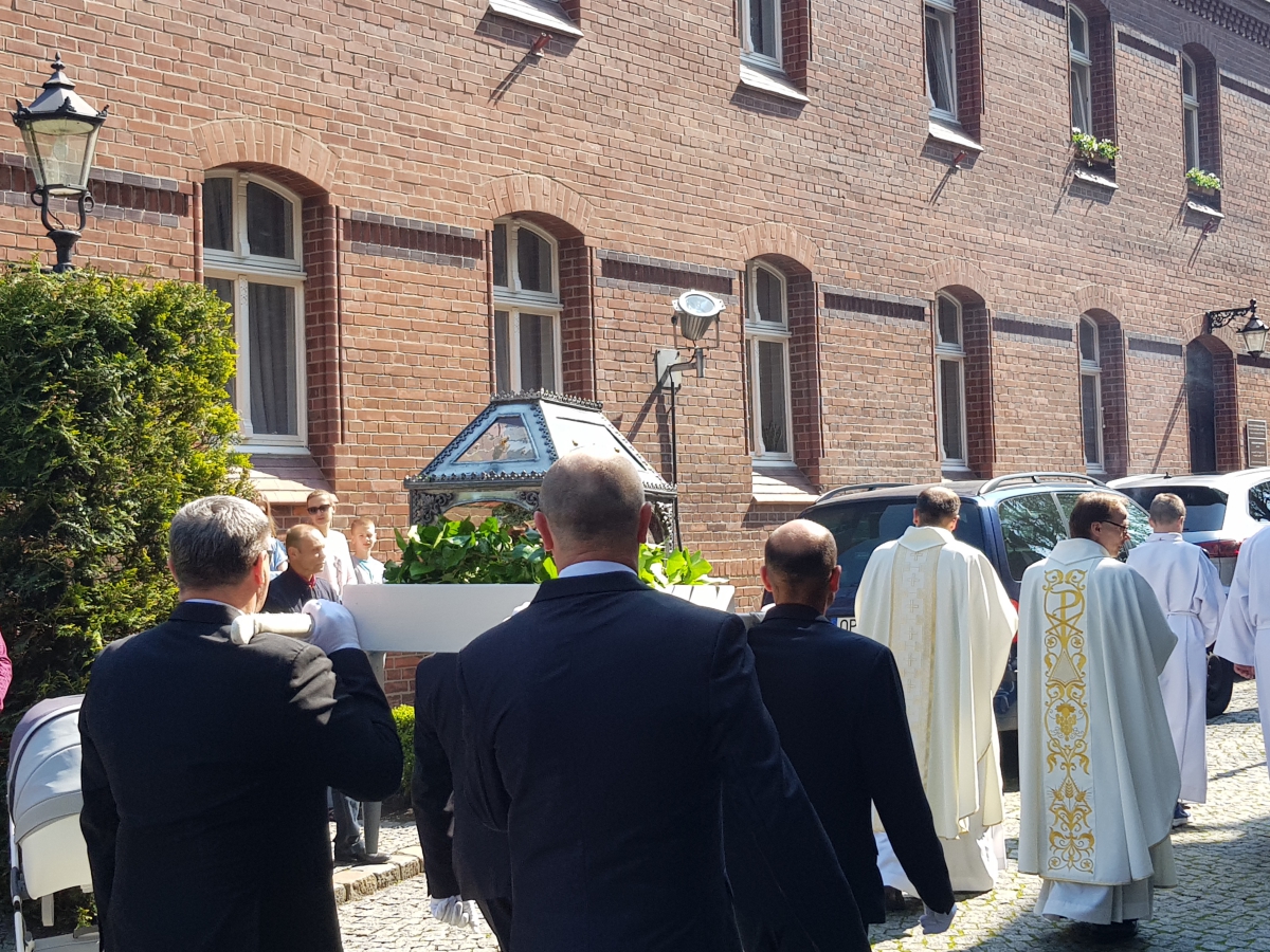 Procesja z relikwiami św. Kandydy 2019_4