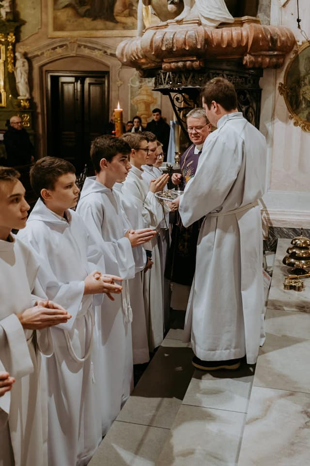 Przyjęcie nowych lektorów 2019_1