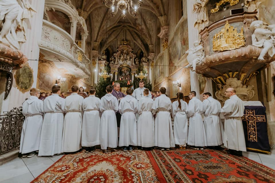Przyjęcie nowych lektorów 2019_2
