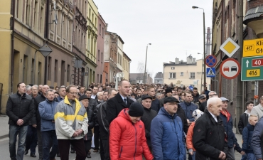 Wielkopiątkowa Procesja Mężczyzn 2018_18